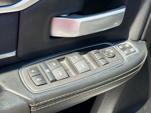 Used 2024 RAM 2500 Big Horn image 17