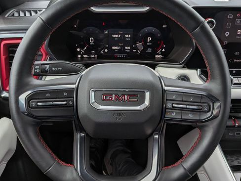Used 2024 GMC Canyon AT4X AWD/4WD image 17