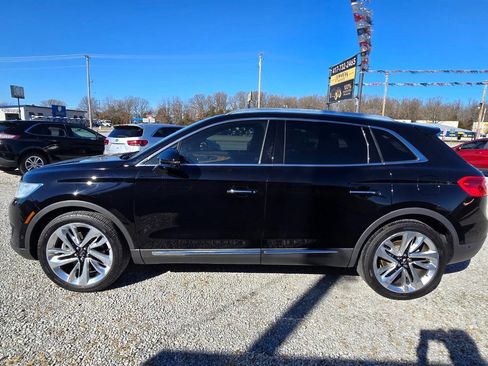 Used 2017 Lincoln MKX Reserve image 14