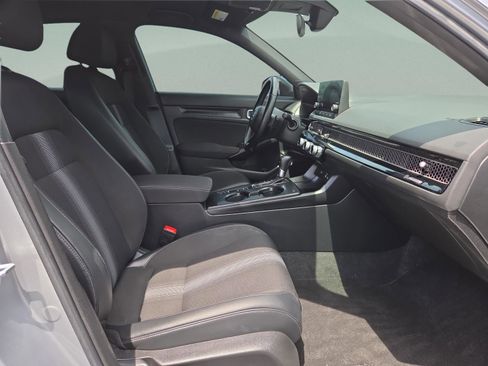 Used 2023 Honda Civic Sport image 32