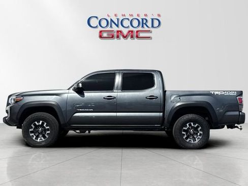 Used 2023 Toyota Tacoma TRD Off-Road w/ Technology Package image 7
