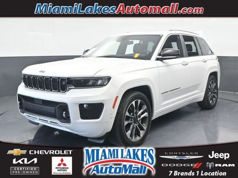 Used 2024 Jeep Grand Cherokee Overland w/ Adv Protech Group III image 1