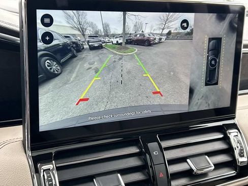 Used 2022 Lincoln Navigator Reserve image 39