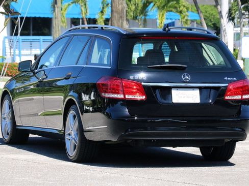 Used 2014 Mercedes-Benz E 350 4MATIC Wagon image 13