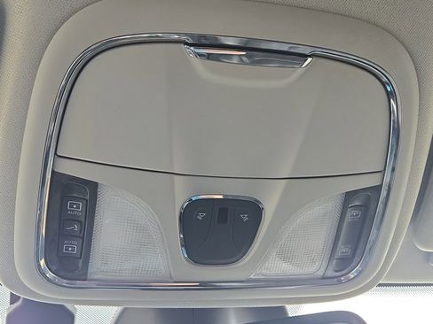 Certified 2023 Jeep Cherokee Altitude Lux w/ Lux Elite Package AWD/4WD image 33