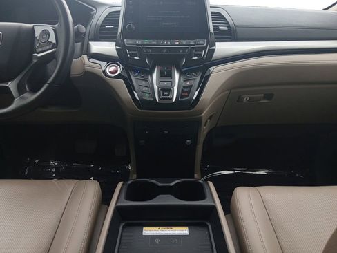 Used 2019 Honda Odyssey Elite image 11