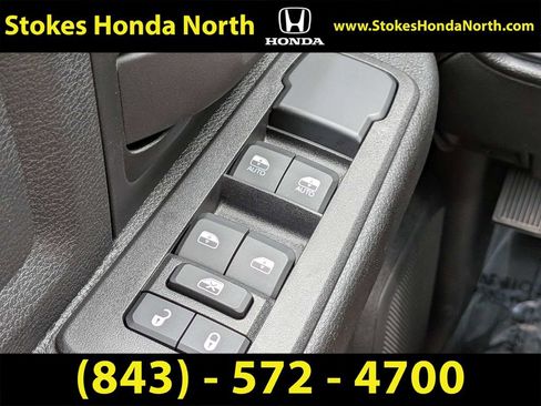 Used 2025 RAM 3500 Tradesman w/ Chrome Appearance Group AWD/4WD image 25
