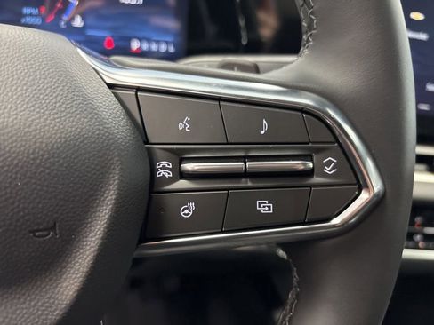 New 2026 Chevrolet Equinox LT w/ Midnight Edition AWD/4WD image 36