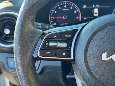 Certified 2024 Kia Forte LXS w/ LXS Technology Package image 25