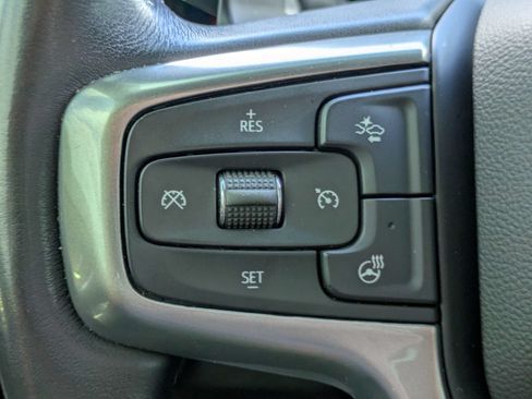 Used 2023 Chevrolet Silverado 1500 RST AWD/4WD image 15
