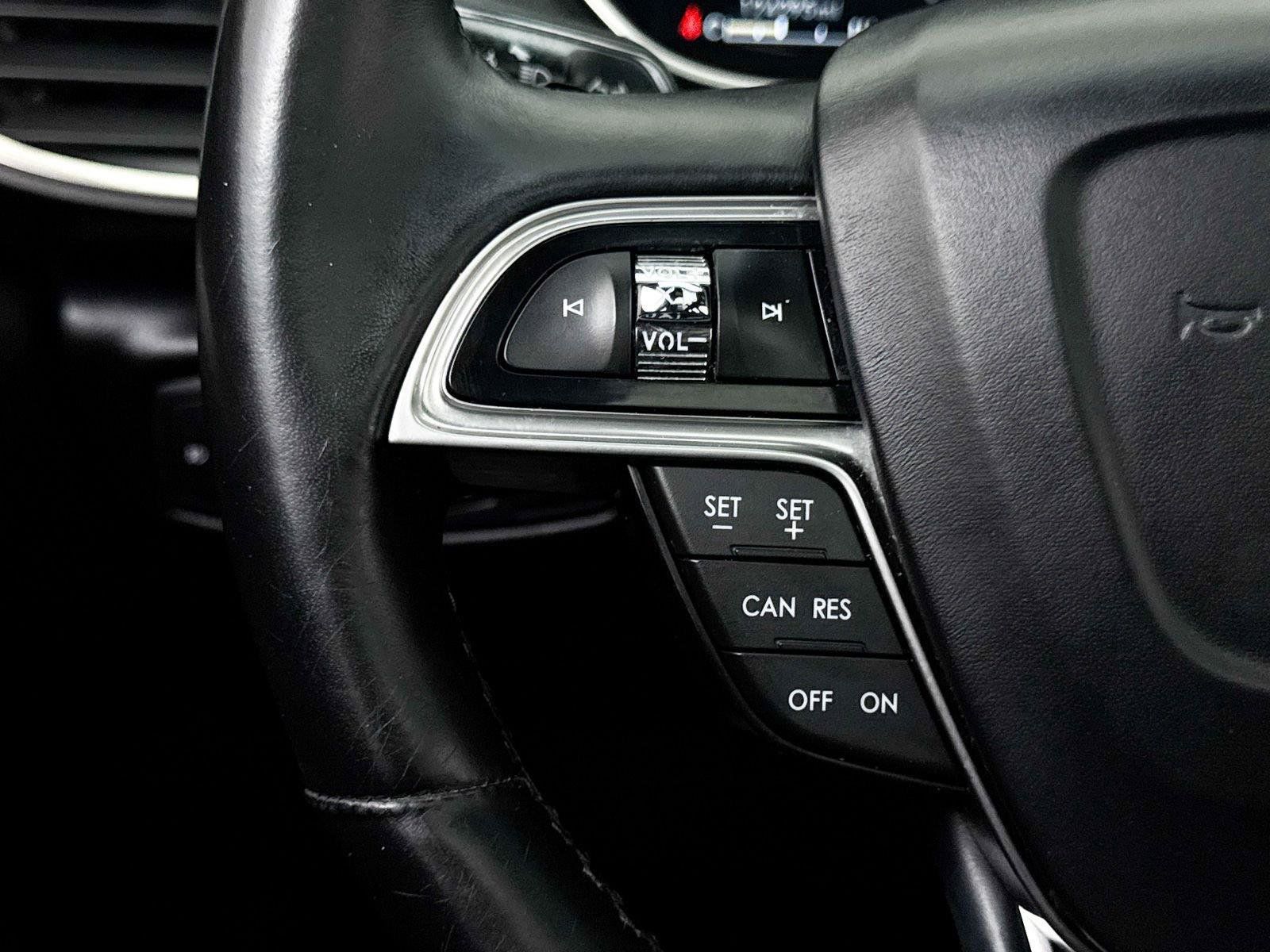 Used 2019 Lincoln Nautilus Reserve FWD image 33
