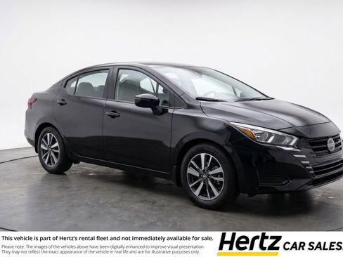 Used 2025 Nissan Versa SV FWD image 1