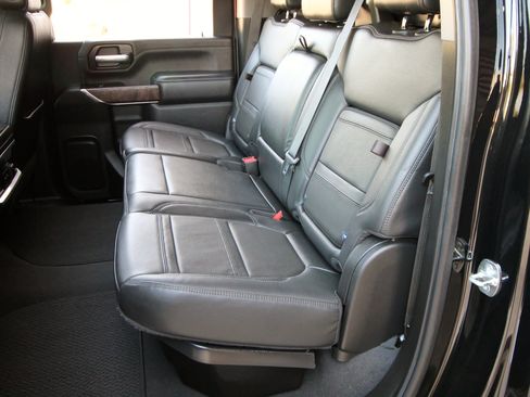 Used 2022 GMC Sierra 2500 Denali w/ Denali Ultimate Package AWD/4WD image 50