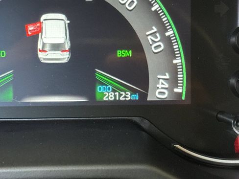 Certified 2023 Toyota RAV4 LE FWD image 3