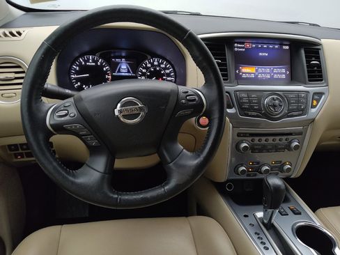 Used 2018 Nissan Pathfinder SL w/ SL Premium Package AWD/4WD image 22