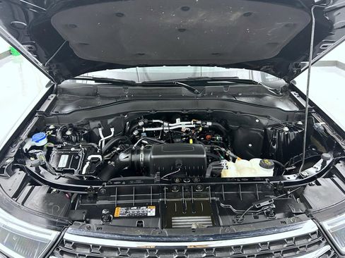 Used 2023 Ford Explorer XLT w/ Equipment Group 202A image 26
