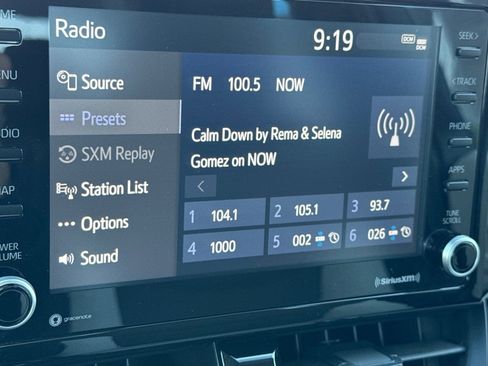 Used 2022 Toyota Corolla LE image 18