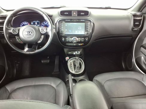Used 2015 Kia Soul ! w/ Sun & Sound Package FWD image 18