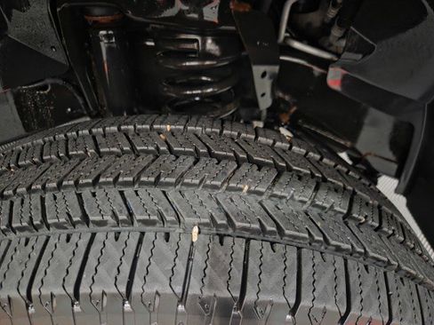 Used 2017 RAM 3500 Laramie Longhorn image 87