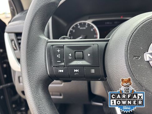 Used 2024 Nissan Rogue S AWD/4WD image 27