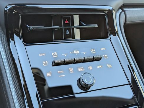 New 2026 Porsche Panamera 4 image 16