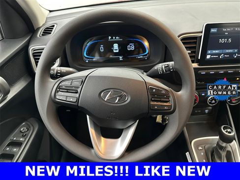 Used 2026 Hyundai Venue SE image 23