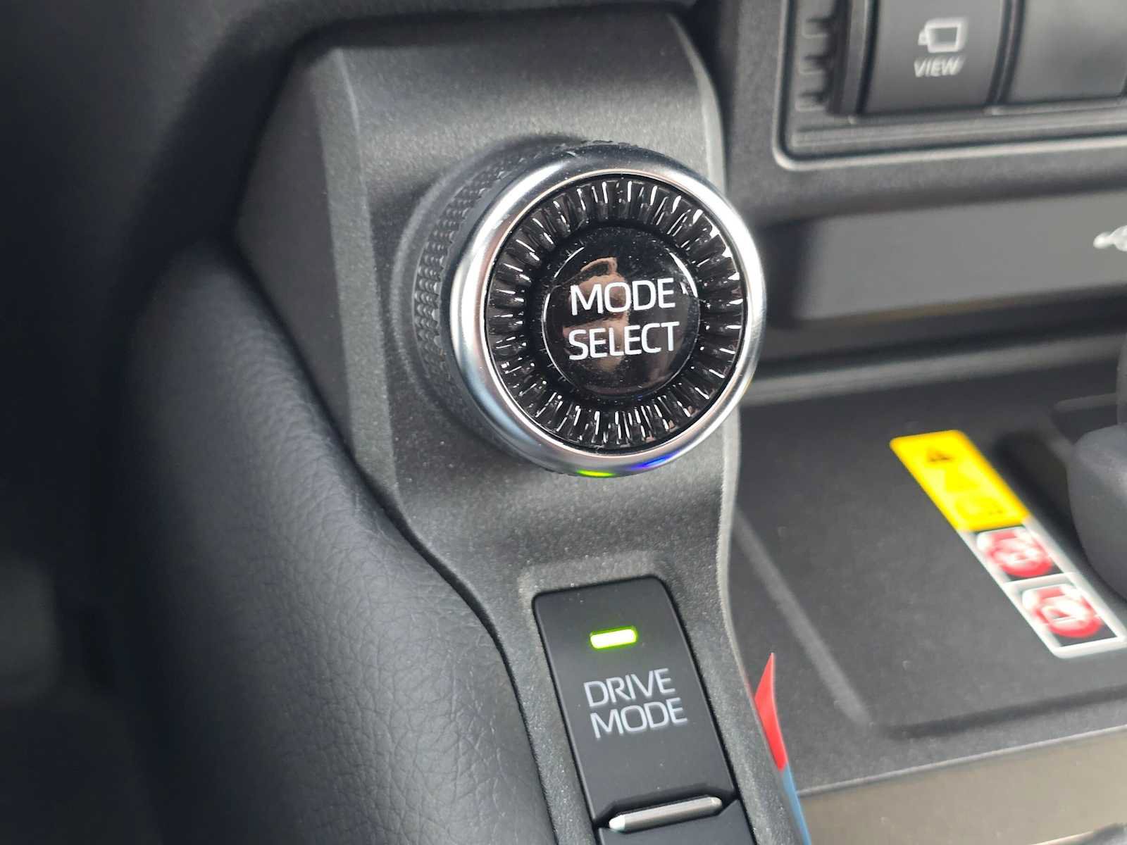 Used 2026 Toyota Land Cruiser AWD/4WD image 31
