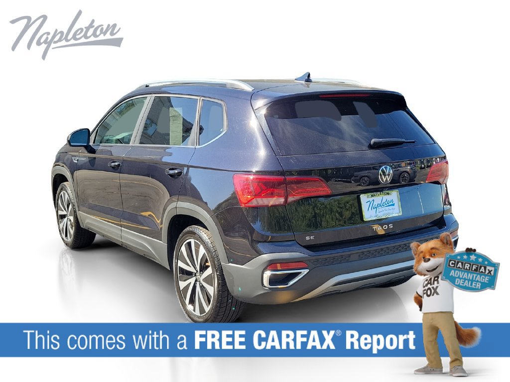 Used 2024 Volkswagen Taos SE FWD image 3
