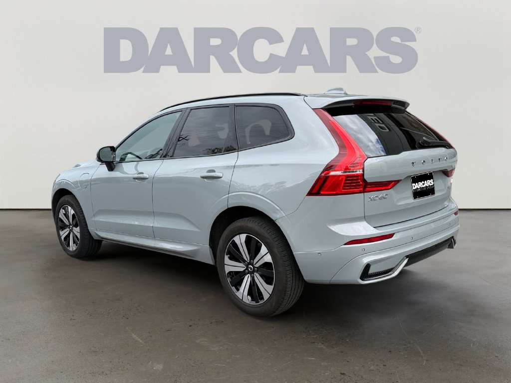 Certified 2024 Volvo XC60 T8 Plus w/ Climate Package AWD/4WD image 5