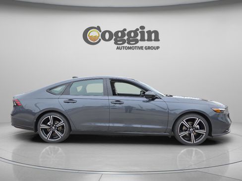 New 2026 Honda Accord SE image 6