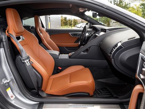 Used 2023 Jaguar F-TYPE Coupe RWD image 12