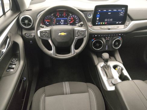 Used 2024 Chevrolet Blazer LT w/ Convenience Package FWD image 22