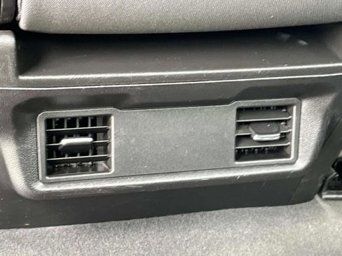 Used 2023 Chevrolet Silverado 2500 Custom image 19