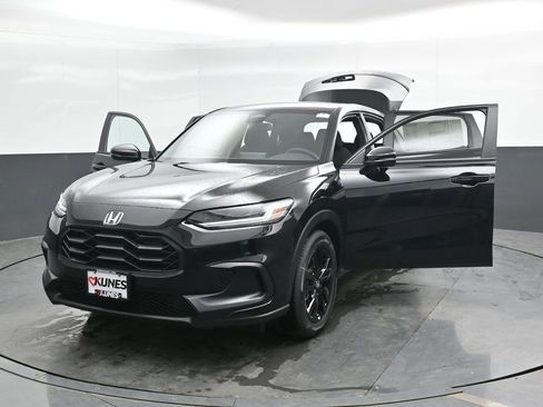 New 2026 Honda HR-V Sport image 39