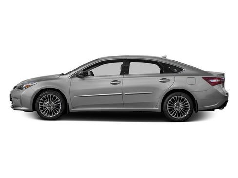 Used 2016 Toyota Avalon Limited w/ Toyota Safety Sense Package FWD image 4