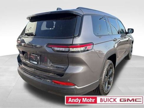 Used 2023 Jeep Grand Cherokee L Limited w/ Black Appearance Package AWD/4WD image 11