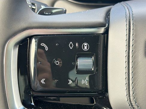 New 2026 Land Rover Range Rover Sport SE image 38