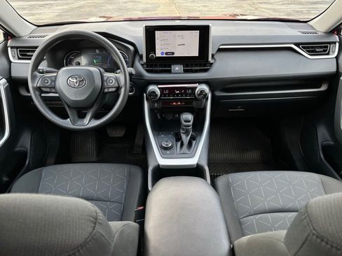 Used 2024 Toyota RAV4 XLE image 10