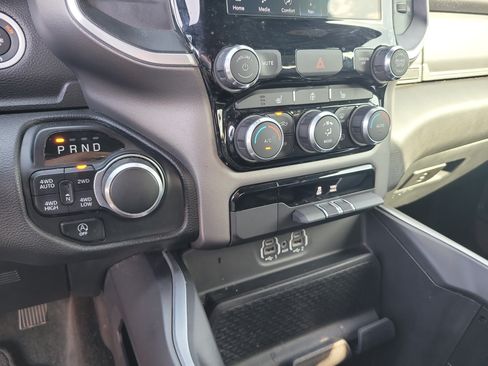 Used 2023 RAM 1500 Big Horn AWD/4WD image 24