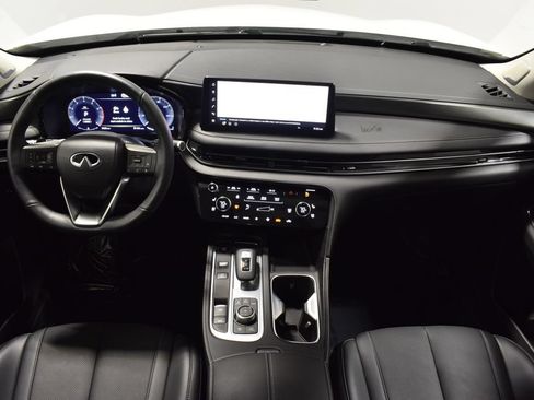 Certified 2026 INFINITI QX60 Luxe w/ Family Package AWD/4WD image 16