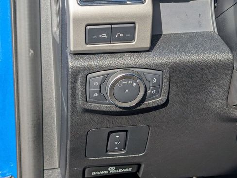 Used 2020 Ford F250 Lariat w/ Lariat Value Package image 39