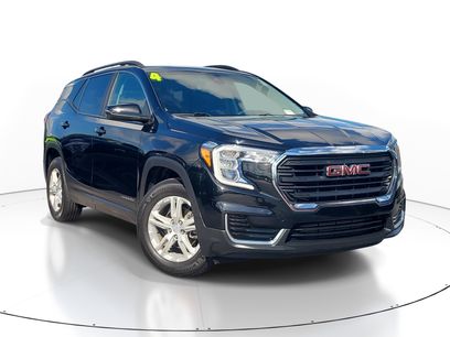 Used 2024 GMC Terrain SLE w/ Driver Convenience Package