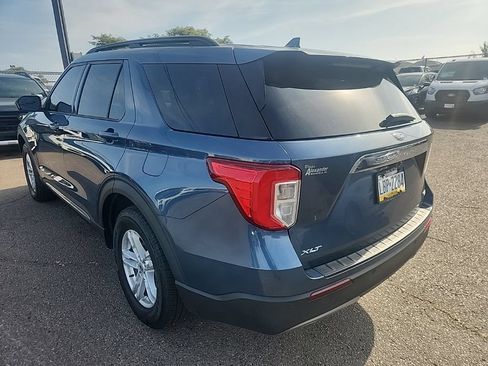 Used 2020 Ford Explorer XLT w/ Equipment Group 202A AWD/4WD image 10