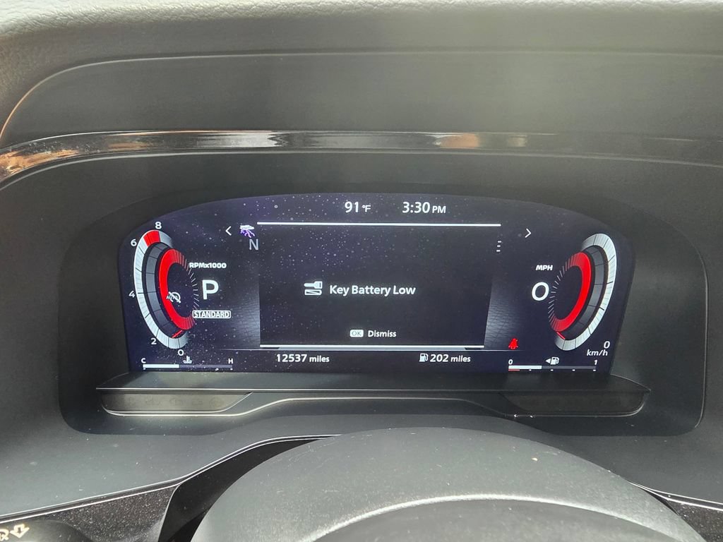 Used 2024 Nissan Pathfinder Platinum w/ Black Appearance Package FWD image 35