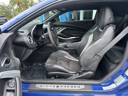Used 2019 Chevrolet Camaro SS RWD image 30