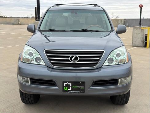 Used 2004 Lexus GX 470 image 2