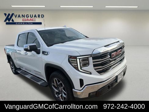 Used 2024 GMC Sierra 1500 SLT image 1
