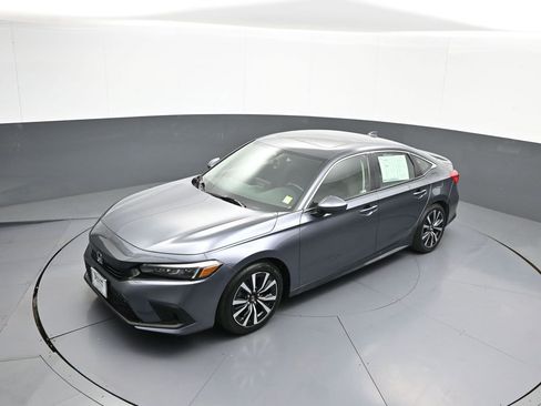 Used 2023 Honda Civic EX image 34