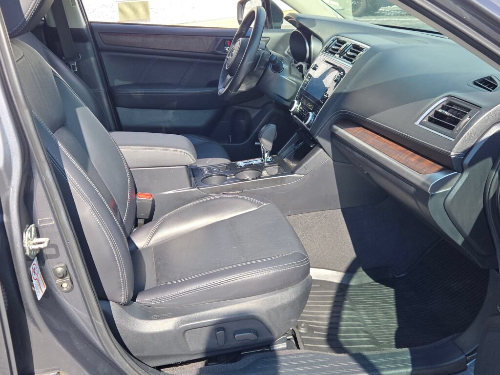 Used 2018 Subaru Outback 2.5i Limited AWD/4WD image 7