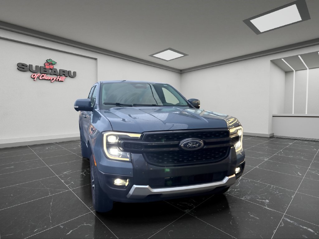 Used 2024 Ford Ranger Lariat w/ Advanced Towing Package AWD/4WD image 3